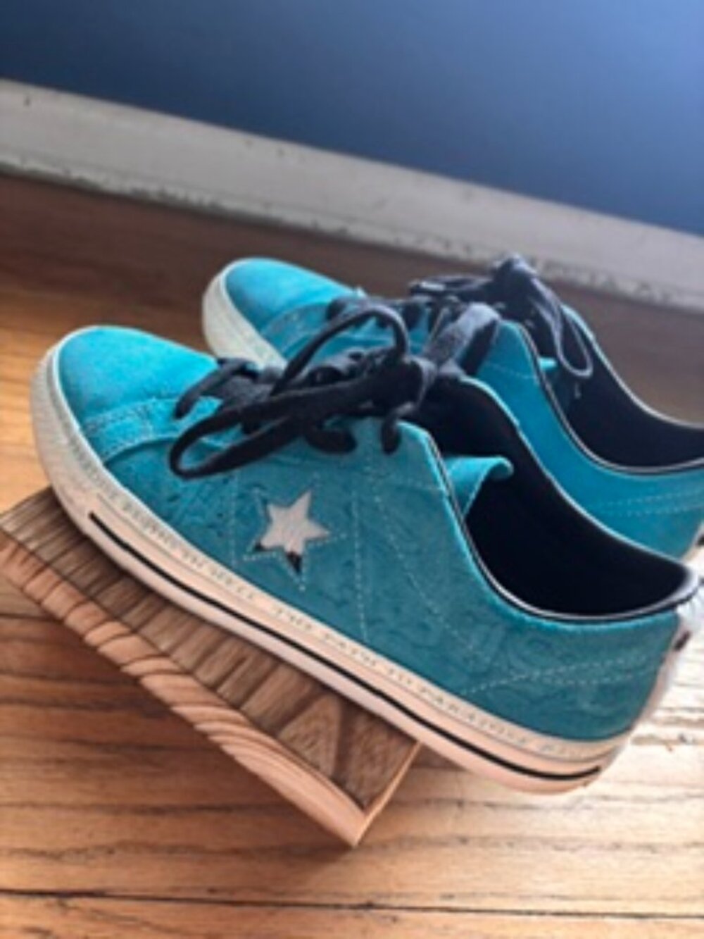 Paradise Converse